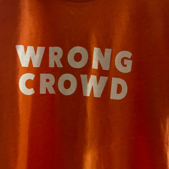 Head High Surf Club Wrong Crowd Tee ASO John B In Outer Banks - Picture 5 of 6